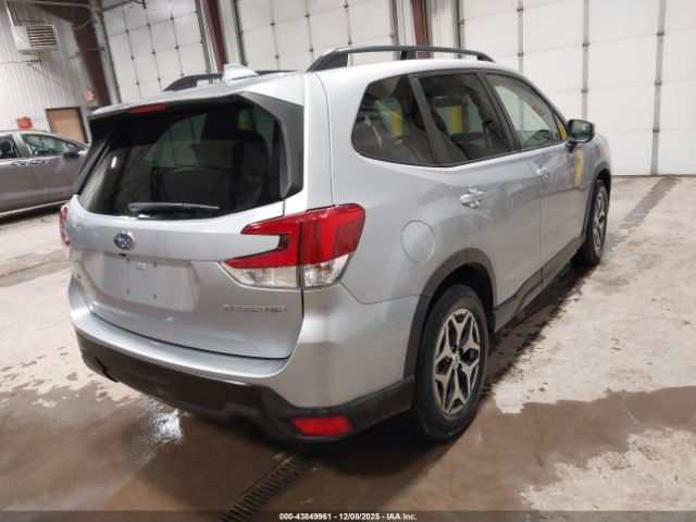 2021 SUBARU FORESTER JF2SKAJCXMH408953 Photo 3