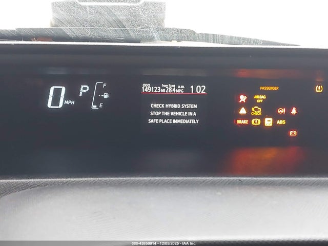 JTDKDTB30G1128667 Toyota Prius C One