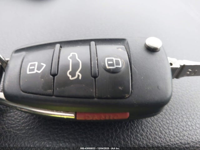 2015 AUDI A3 WAUACGFFXF1126348 Photo 10
