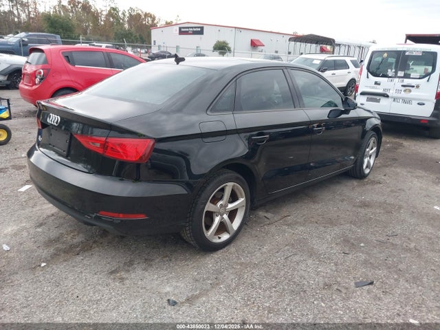 2015 AUDI A3 WAUACGFFXF1126348 Photo 3