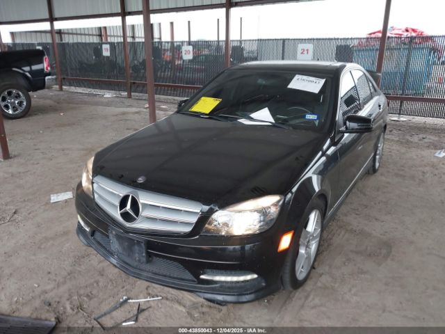 2011 MERCEDES-BENZ C 300 WDDGF8BB0BR146607 Photo 1