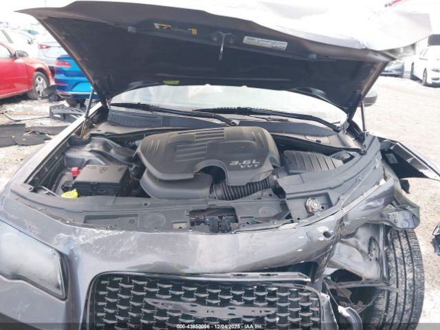 2022 CHRYSLER 300 2C3CCABG0NH167714 Photo 9