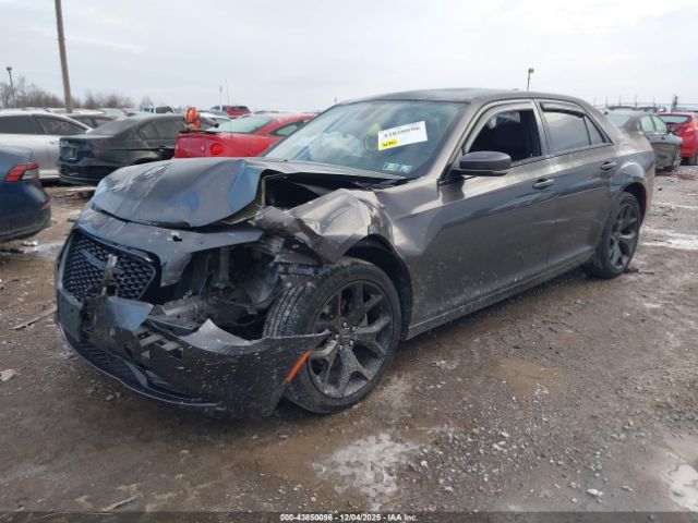 2022 CHRYSLER 300 2C3CCABG0NH167714 Photo 1