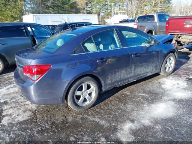 2014 CHEVROLET CRUZE 1G1PC5SB6E7167228 Photo 3
