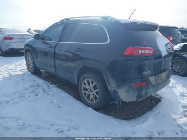 2017 JEEP CHEROKEE 1C4PJMCBXHW599885 Photo 2