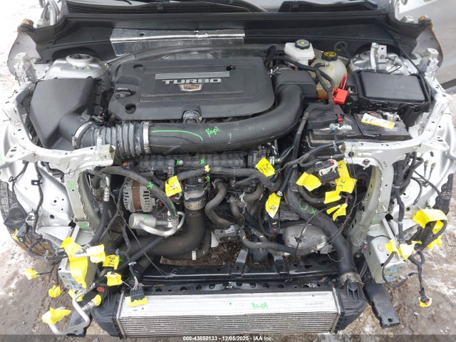 2022 CADILLAC XT4 1GYFZDR46NF101135 Photo 9