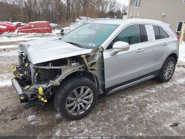2022 CADILLAC XT4 1GYFZDR46NF101135 Photo 1