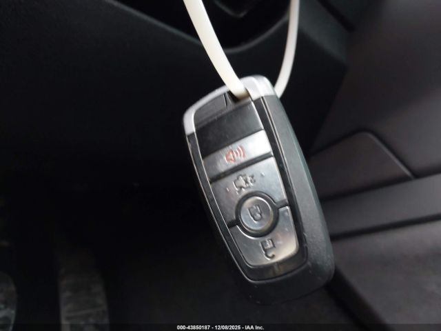 2019 FORD MUSTANG 1FA6P8CFXK5112868 Photo 10