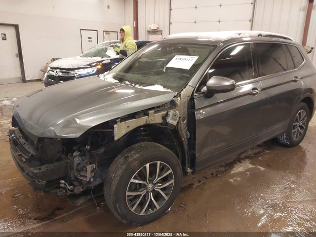 Aukcja sprzedaży 2019 Volkswagen Tiguan 2.0t Se/2.0t Sel/2.0t Sel R-line/2.0t Sel R-line Black, vin: 3VV3B7AX8KM029727, numer aukcji: 43850217