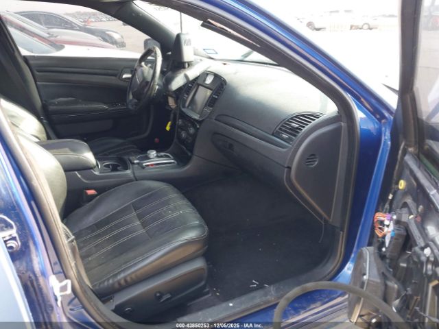 2015 CHRYSLER 300 2C3CCABTXFH845948 Photo 4