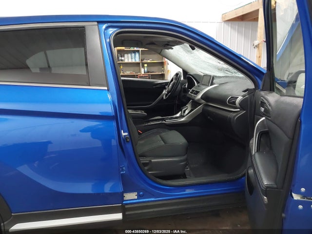 2018 MITSUBISHI ECLIPSE CROSS JA4AT5AA9JZ064237 Photo 4