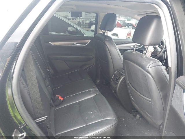 2017 CADILLAC XT5 1GYKNBRS3HZ292285 Photo 7