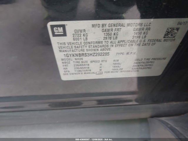 2017 CADILLAC XT5 1GYKNBRS3HZ292285 Photo 8