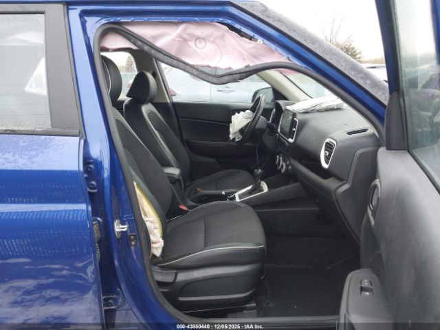 2022 HYUNDAI VENUE KMHRC8A34NU188541 Photo 4