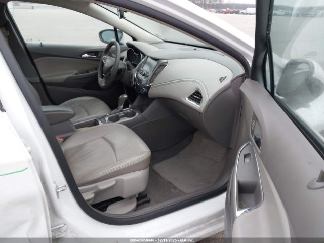 2017 CHEVROLET CRUZE 3G1BF6SM6HS552321 Photo 4