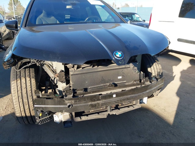 BMW IX M60 2023 WB533CF0XPCM75947 Image 6