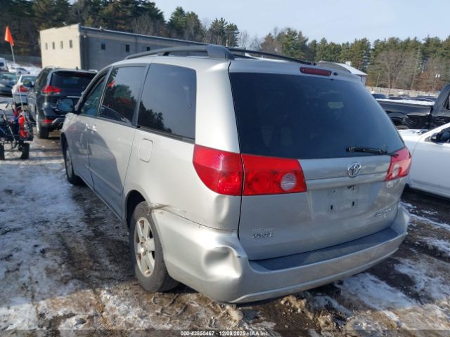 2010 TOYOTA SIENNA 5TDKK4CC6AS315108 Photo 2