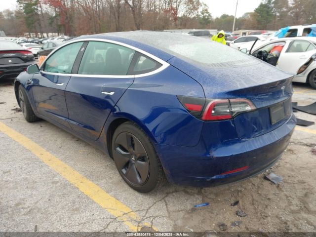 2019 TESLA MODEL 3 5YJ3E1EA1KF193592 Photo 2