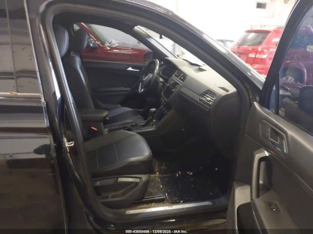 2019 VOLKSWAGEN TIGUAN 3VV2B7AX8KM118922 Photo 4