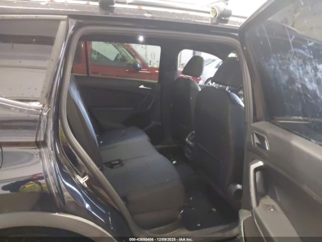 2019 VOLKSWAGEN TIGUAN 3VV2B7AX8KM118922 Photo 7
