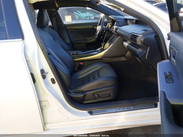 2020 LEXUS IS 300 JTHGA1D26L5106102 Photo 4