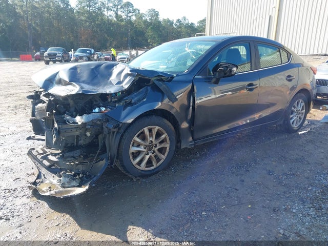 Продаж на аукціоні авто 2016 Mazda Mazda3 I Sport, vin: 3MZBM1U74GM243129, номер лоту: 43850617