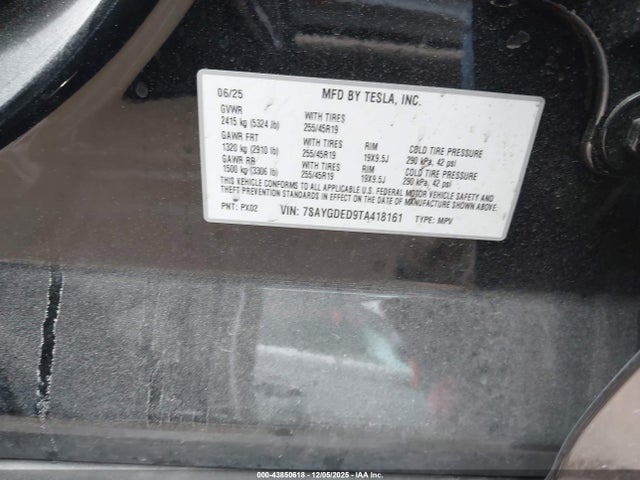 2026 TESLA MODEL Y 7SAYGDED9TA418161 Photo 8