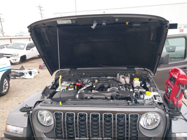 2025 JEEP GLADIATOR 1C6PJTAG3SL518797 Photo 9