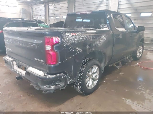 Продажа на аукционе авто 2021 Chevrolet Silverado 1500 4wd  Short Bed Custom, vin: 1GCPYBEK3MZ294623, номер лота: 43850677