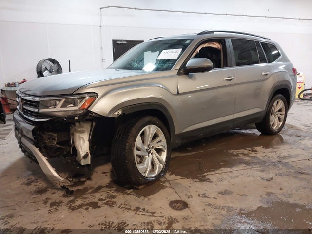 2022 VOLKSWAGEN ATLAS 1V2HR2CA8NC556103 Photo 1