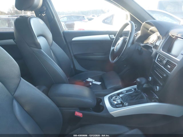 WA1M2AFP3HA069366 Audi Q5 2.0t Premium