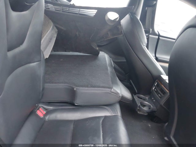 2020 TESLA MODEL S 5YJSA1E21LF361362 Photo 7