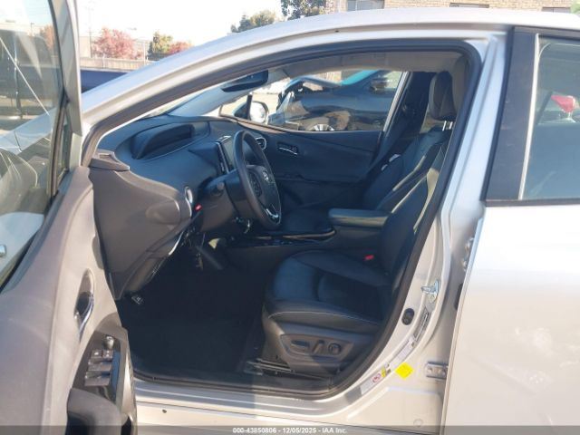 2022 TOYOTA PRIUS PRIME JTDKAMFP5N3200993 Photo 4