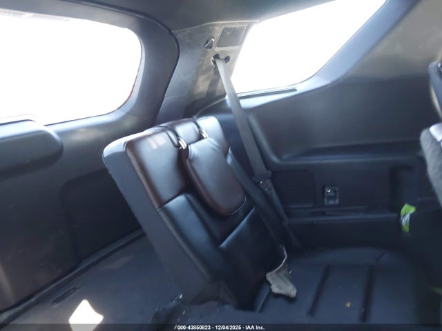 Ford Explorer Platinum 2022 1FM5K8HW2NNA06007 Image 17