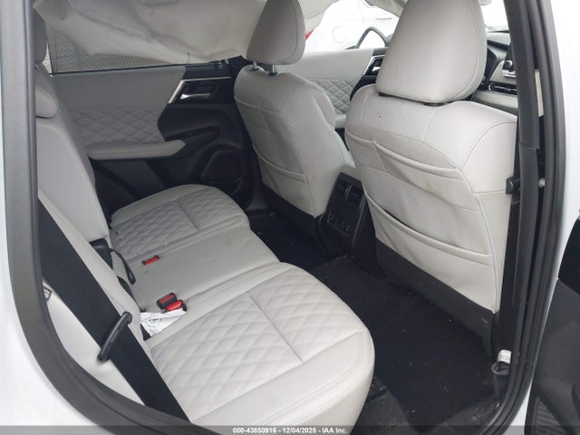 Продаж на аукціоні авто 2024 Mitsubishi Outlander Sel 2.5 2wd/sel Black Edition 2wd, vin: JA4J3WA87RZ089524, номер лоту: 43850916