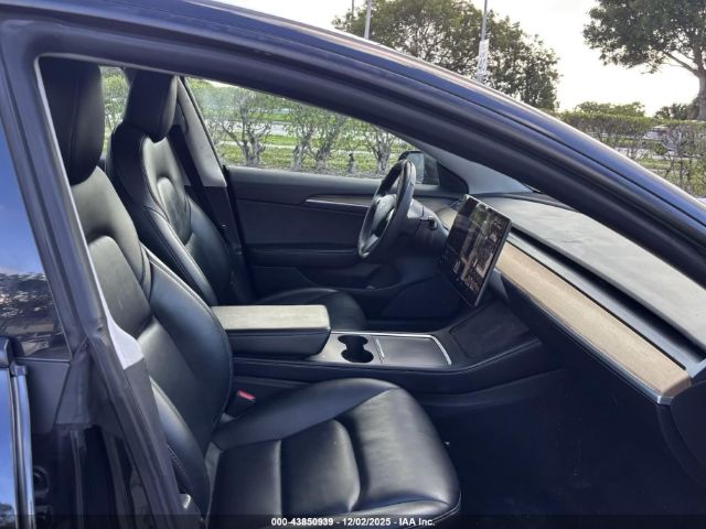 2021 TESLA MODEL 3 5YJ3E1EA1MF015992 Photo 4