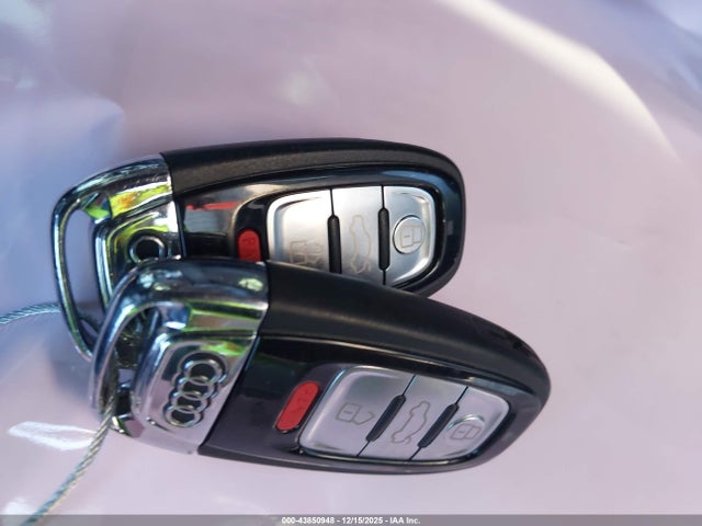 Продаж на аукціоні авто 2018 Audi A8 L 4.0t Sport, vin: WAU43AFD2JN000303, номер лоту: 43850948