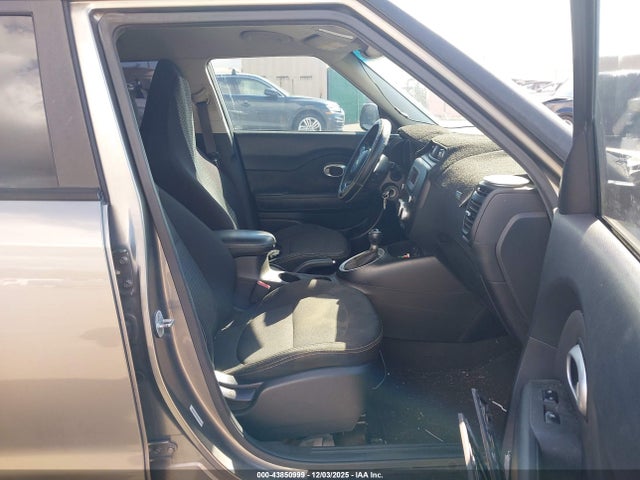 KNDJP3A59E7051104 KIA SOUL +