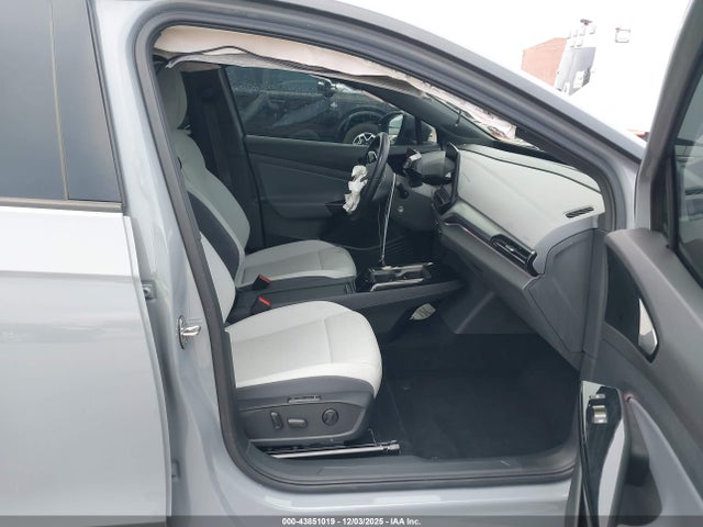 2022 VOLKSWAGEN ID.4 WVGGNPE23NP067379 Photo 4