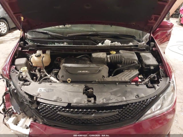 Aukcja sprzedaży 2018 Chrysler Pacifica Touring L Plus, vin: 2C4RC1EG7JR332650, numer aukcji: 43851031