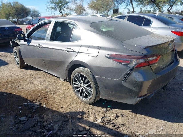 4T1G11AK5MU575464 Toyota CAMRY SE