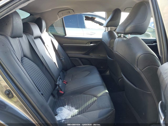 4T1G11AK5MU575464 Toyota CAMRY SE