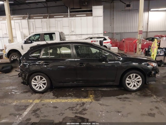 Subaru Impreza 2.0i Premium 2016 JF1GPAB6XG8247657 Image 14
