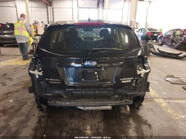 Subaru Impreza 2.0i Premium 2016 JF1GPAB6XG8247657 Image 17