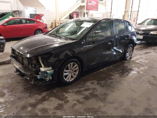 Subaru Impreza 2.0i Premium 2016 JF1GPAB6XG8247657 Image 2