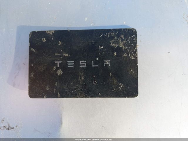 2021 TESLA MODEL Y 5YJYGDEE8MF298699 Photo 10