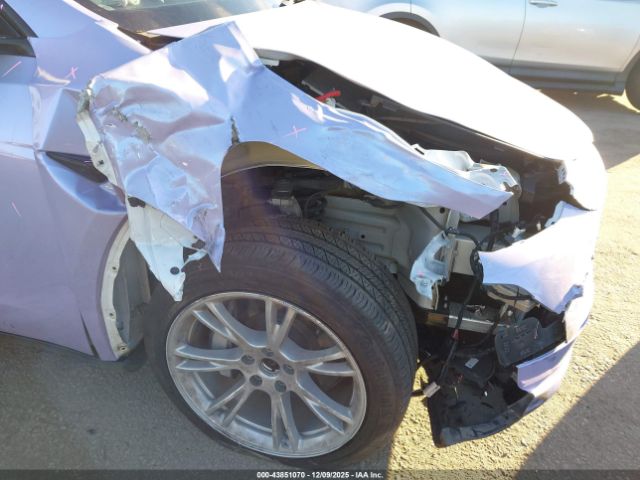 2021 TESLA MODEL Y 5YJYGDEE8MF298699 Photo 5