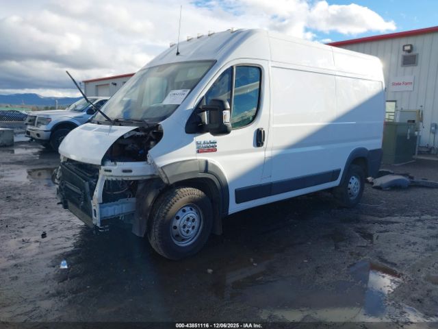 2018 RAM PROMASTER 2500 3C6TRVCG5JE136245 Photo 1