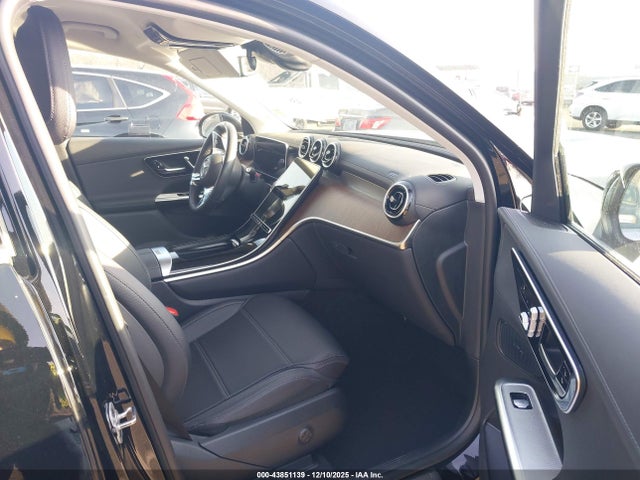 2025 MERCEDES-BENZ GLC 350E W1NKM5GB5SF247296 Photo 4