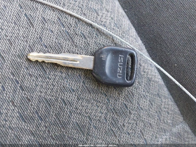 2000 ISUZU RODEO 4S2CK58W3Y4338515 Photo 10